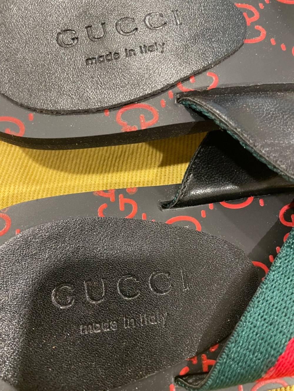 Gucci Green and Red Web Stripe Logo Slip-On Sandals - Picture 4 of 5
